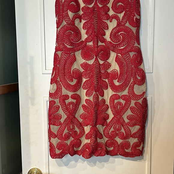 NBD Red Embroidery over Nude Dress-NWT-sz Large - Picture 6 of 15